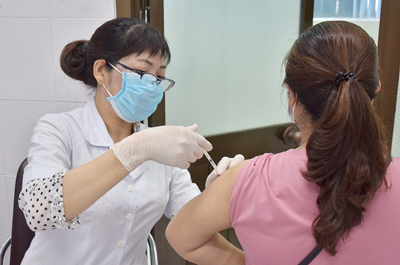 Kiên Giang triển khai tiêm 28.823 liều vaccine phòng bệnh COVID-19 đợt 2 năm 2021